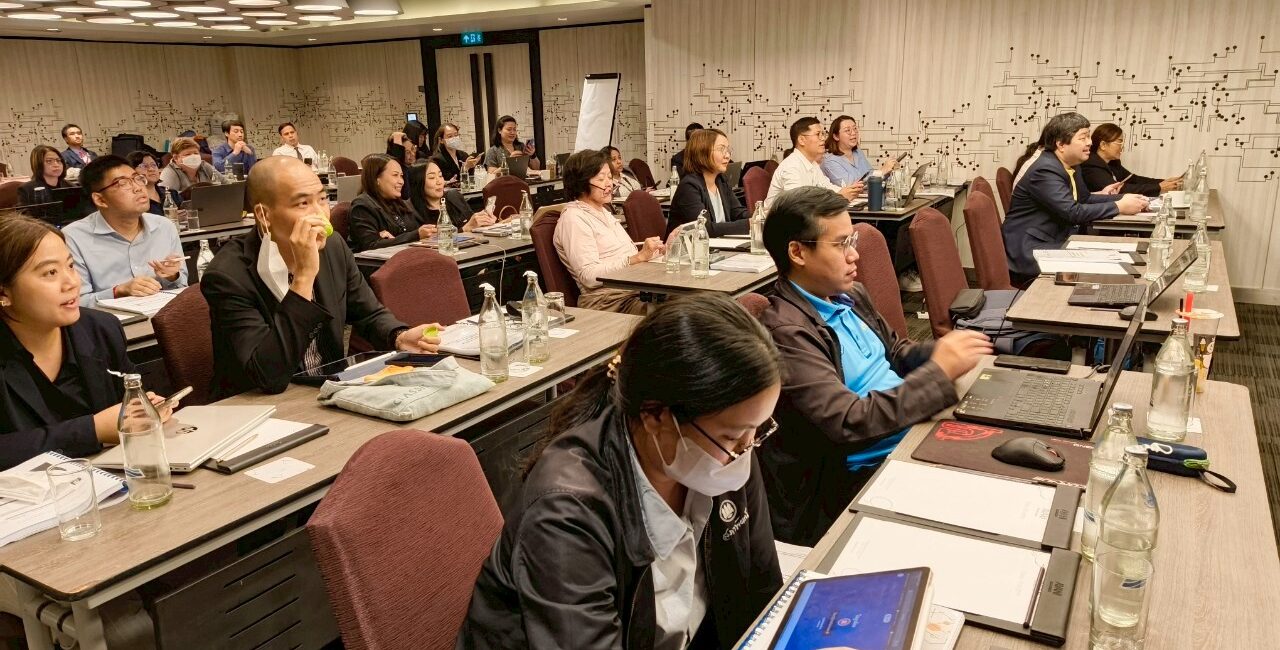 LINE_ALBUM_10042025_260116_1